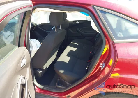 2017 Ford Focus Se из США, поврежденный, VIN 1FADP3F24HL208003